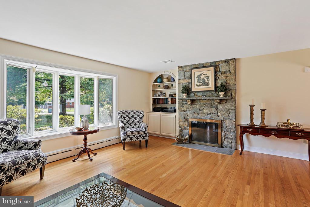 700 Copley Ln