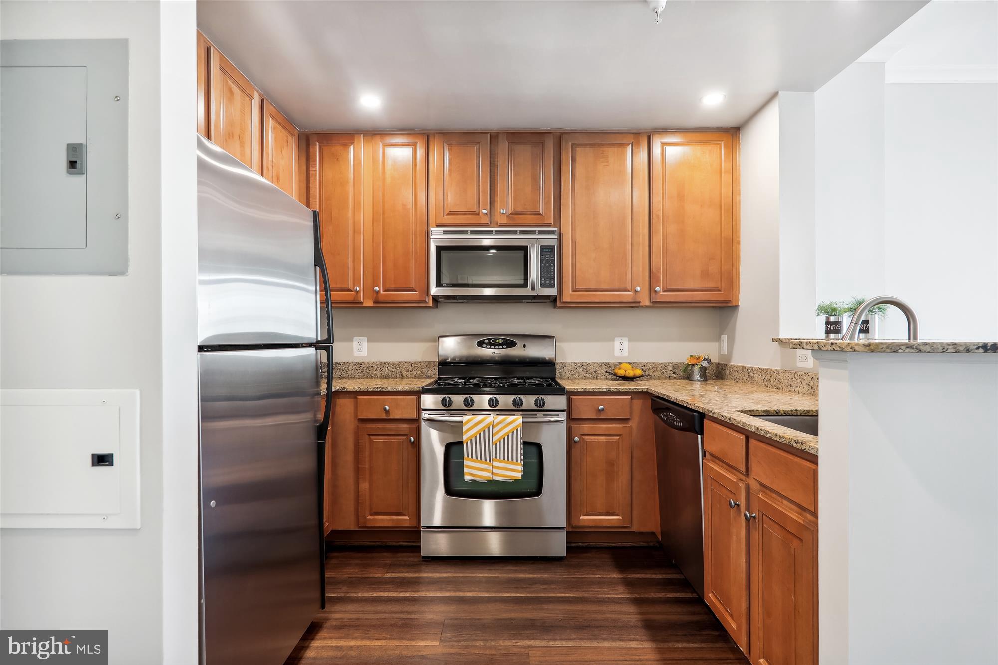 11710 Old Georgetown Rd #1503