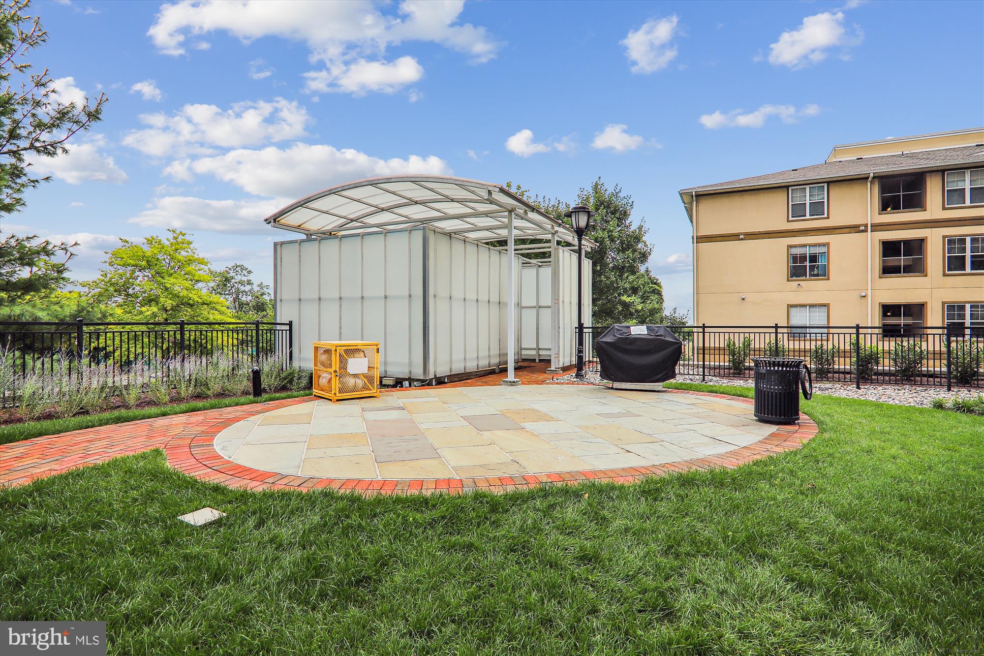 11710 Old Georgetown Rd #1503