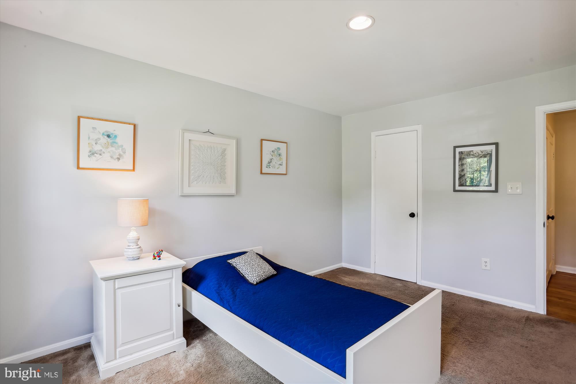 8308 Snug Hill Ln