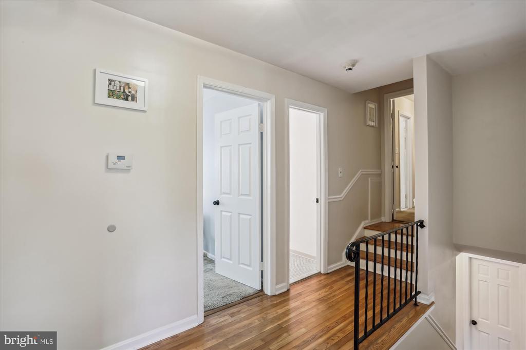 8308 Snug Hill Ln