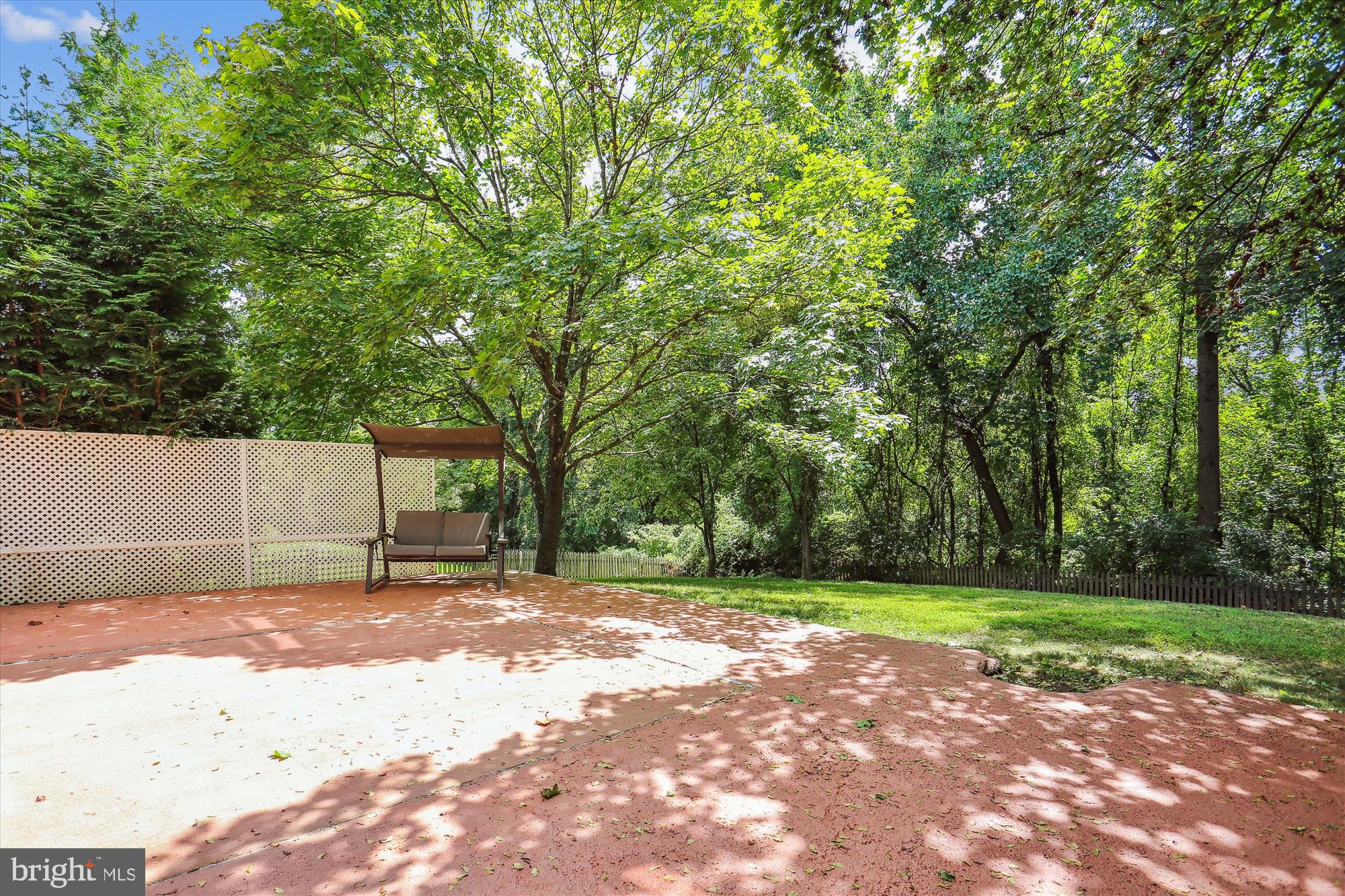 8308 Snug Hill Ln