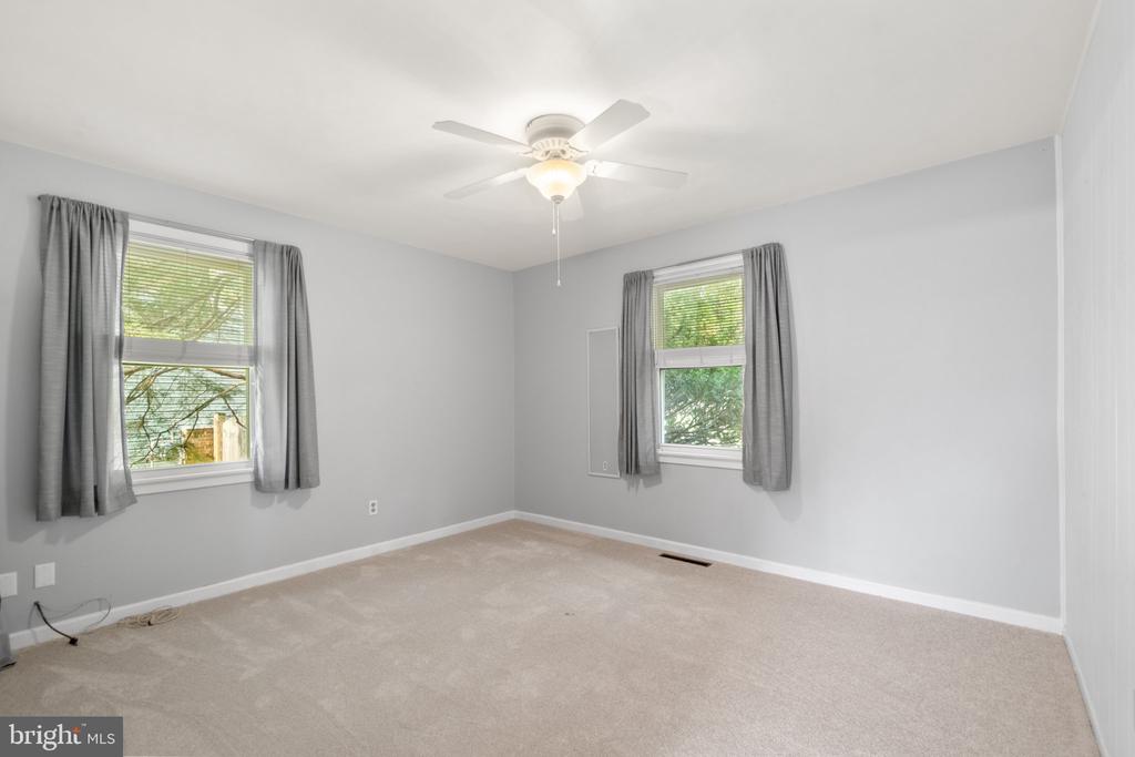 1612 Burris Rd