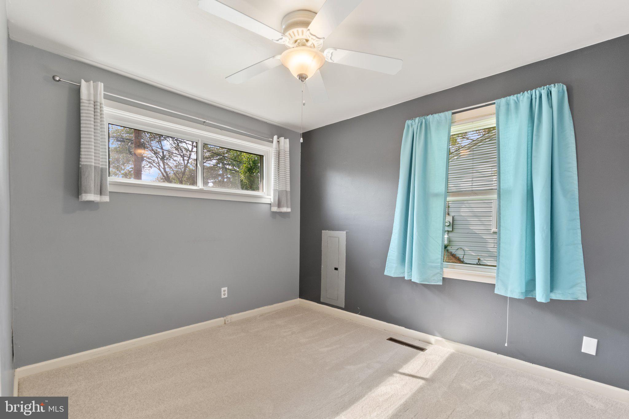 1612 Burris Rd