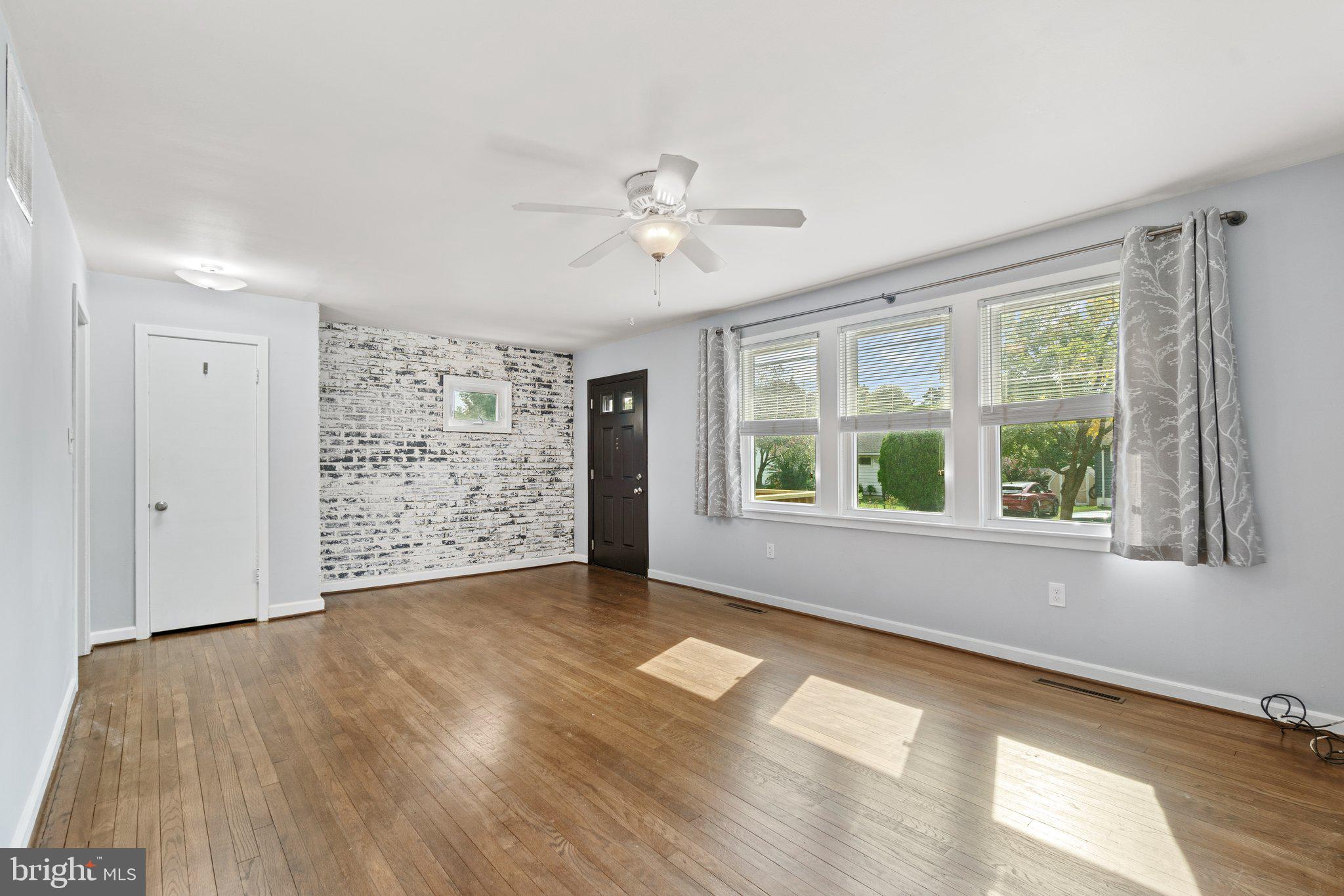 1612 Burris Rd