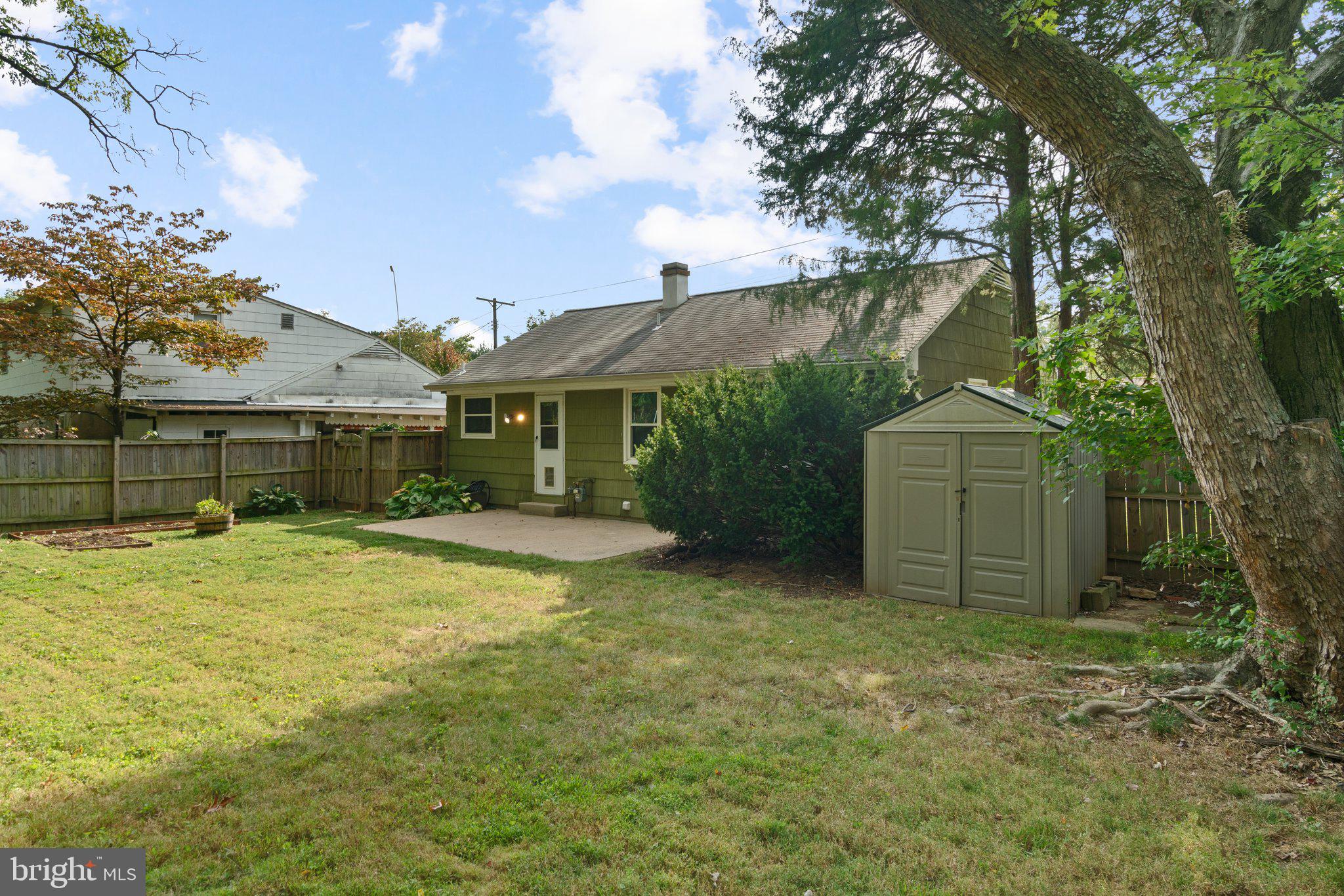 1612 Burris Rd
