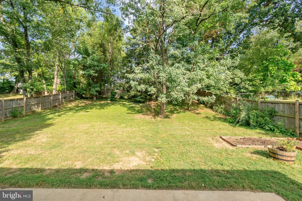 1612 Burris Rd