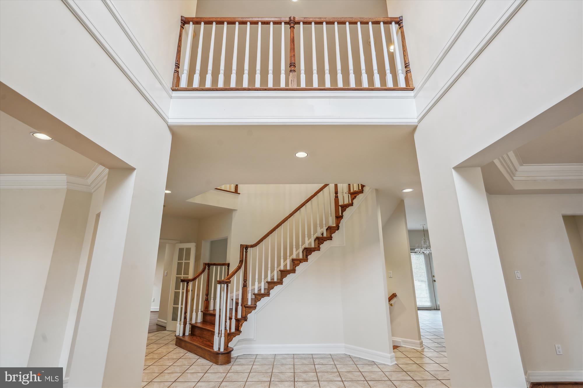 7010 WINTERBERRY LN