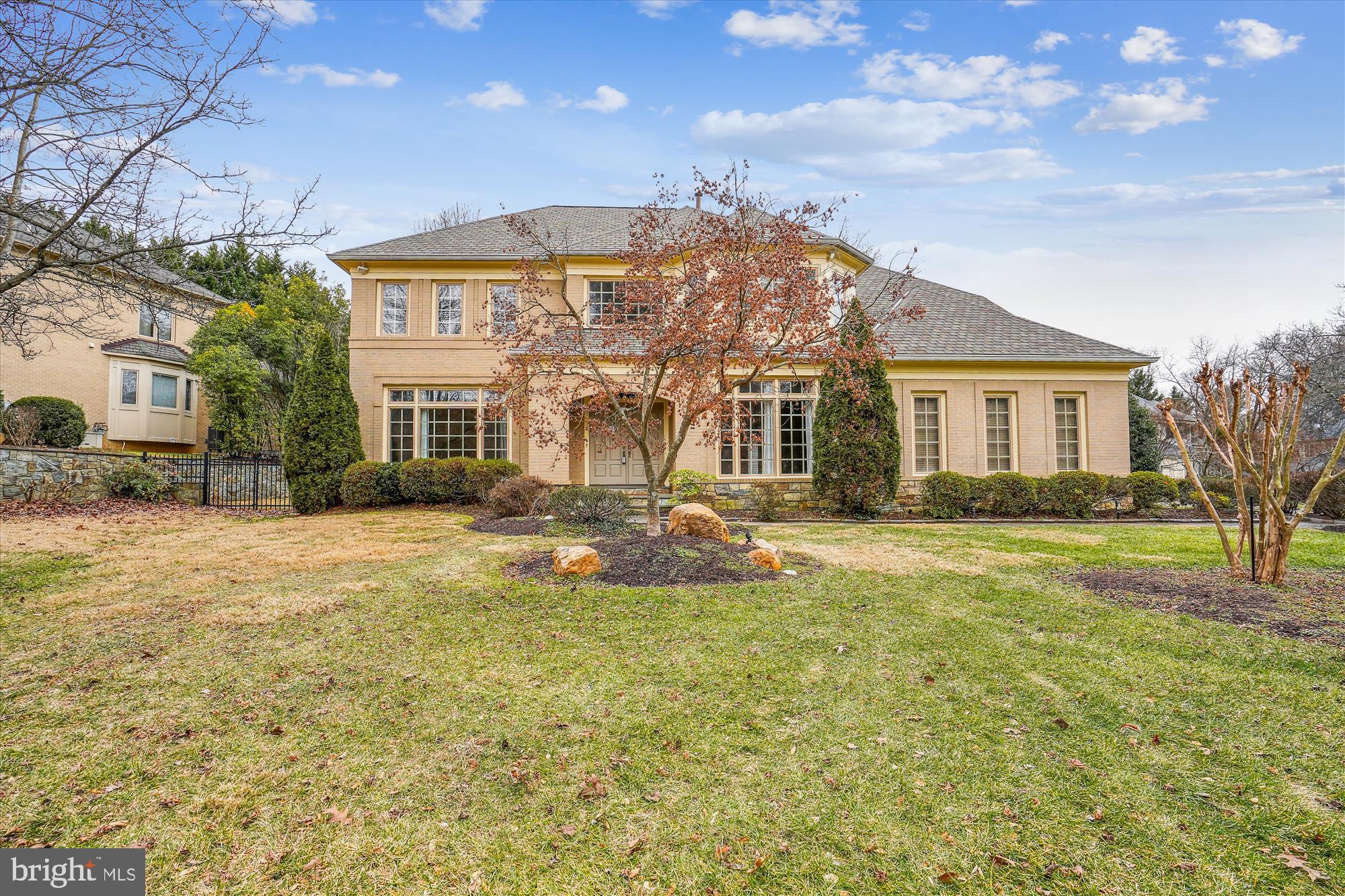 7010 WINTERBERRY LN