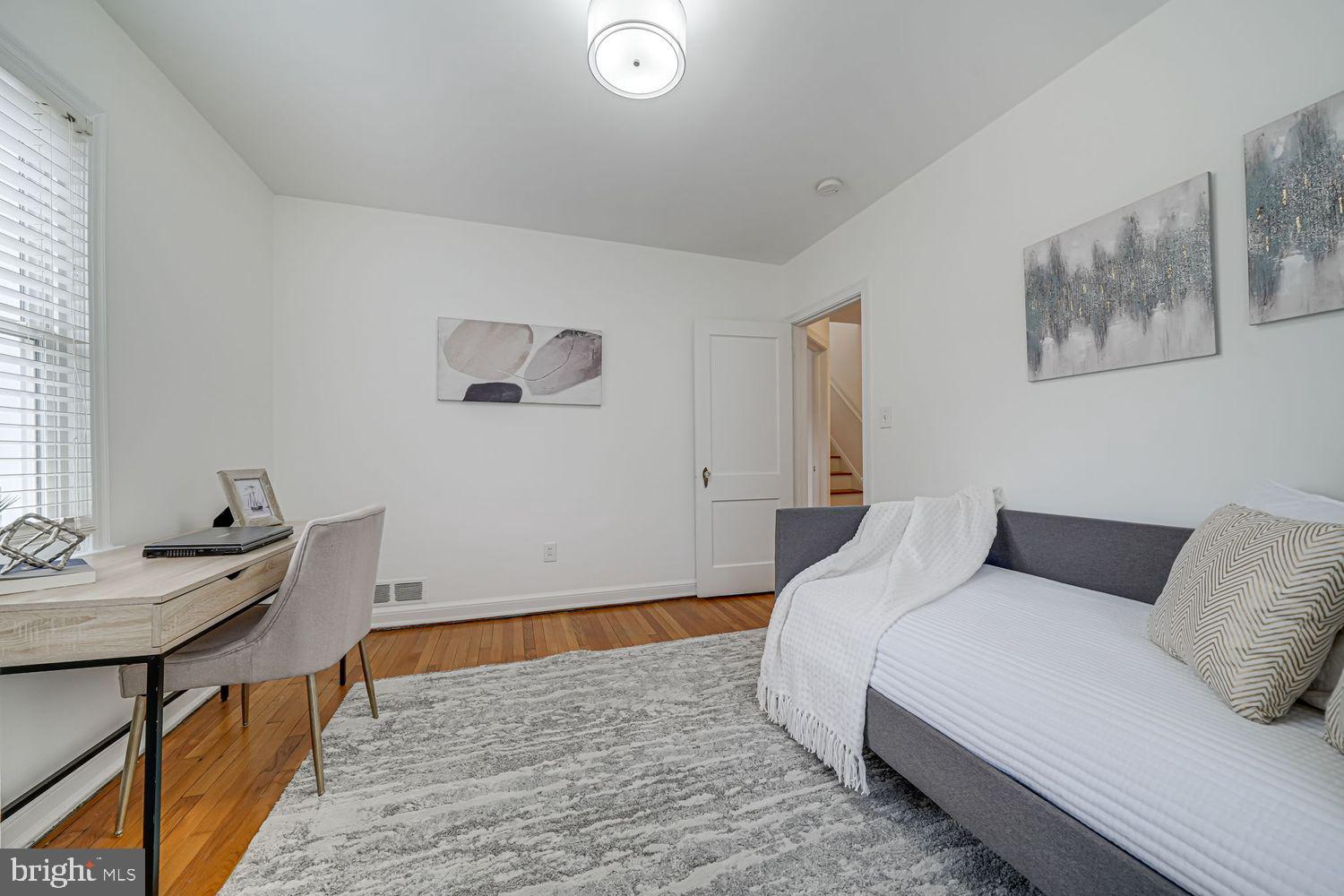 300 Highview Ave