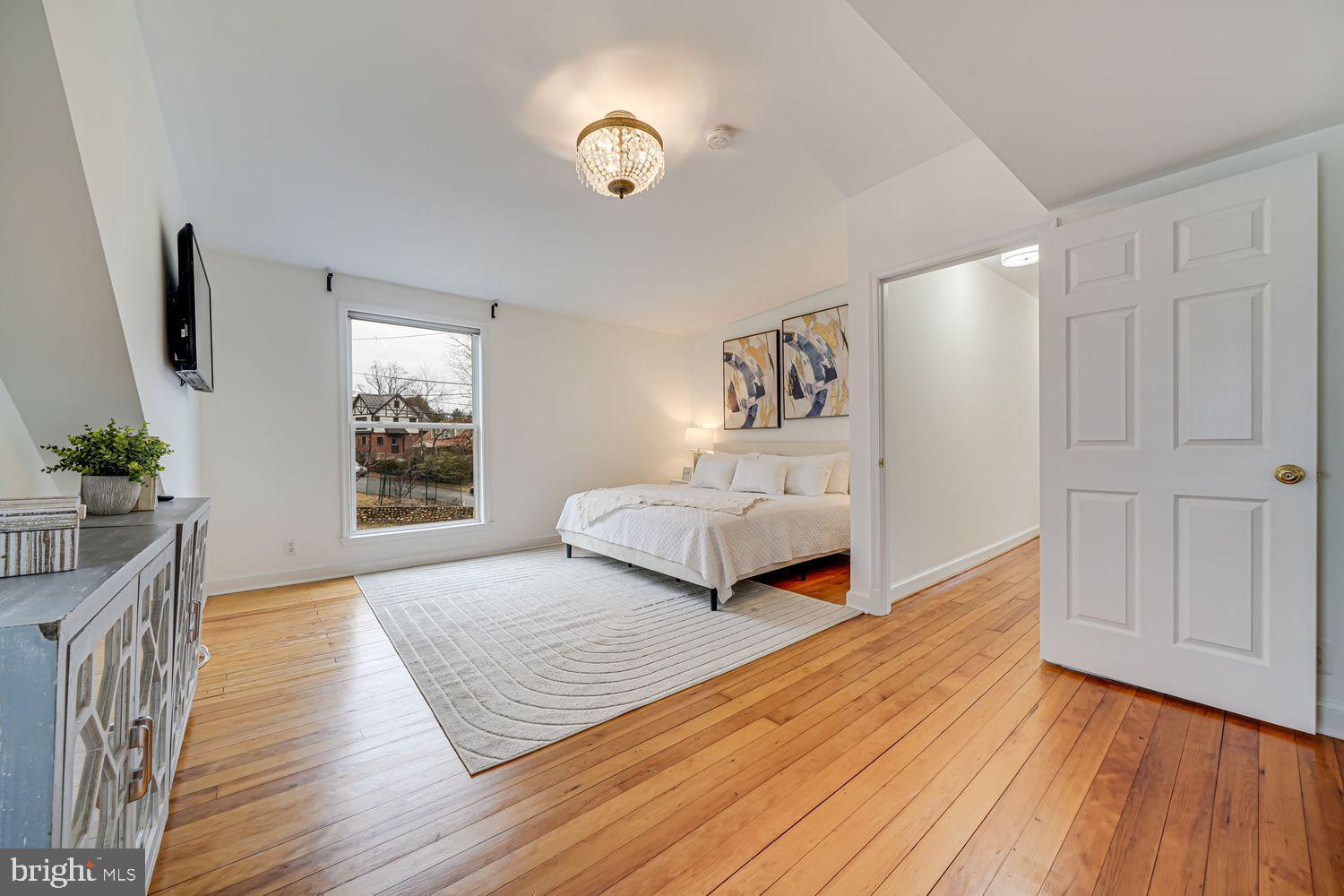 300 Highview Ave