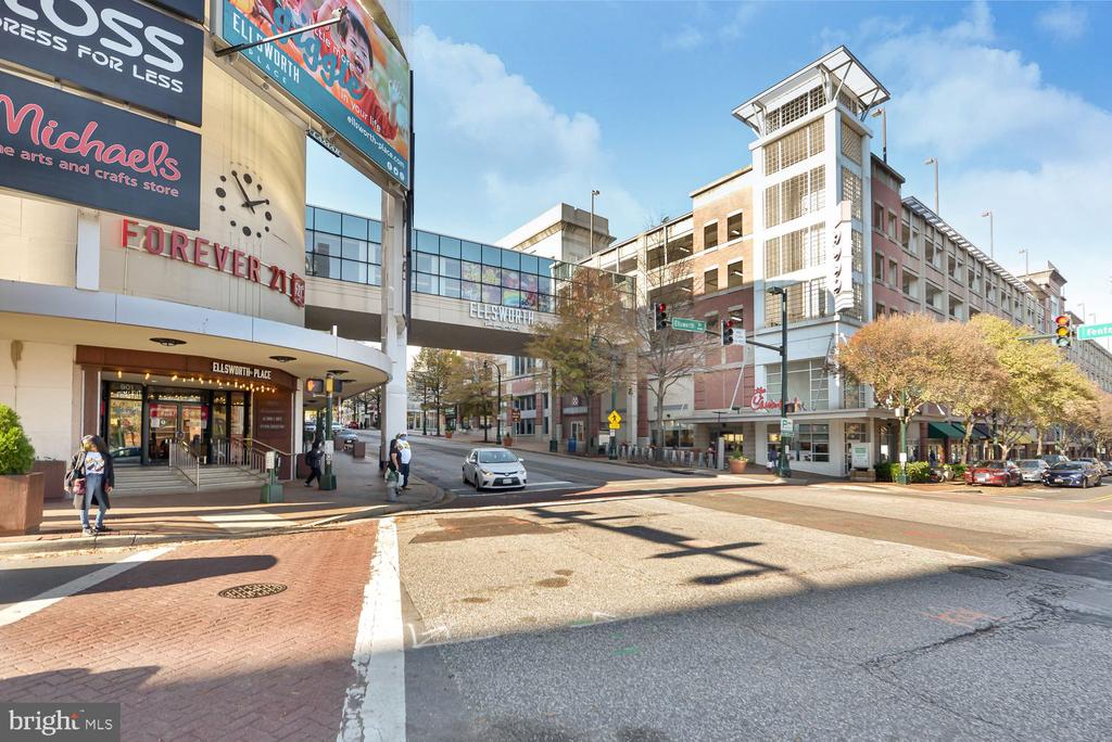 300 Highview Ave