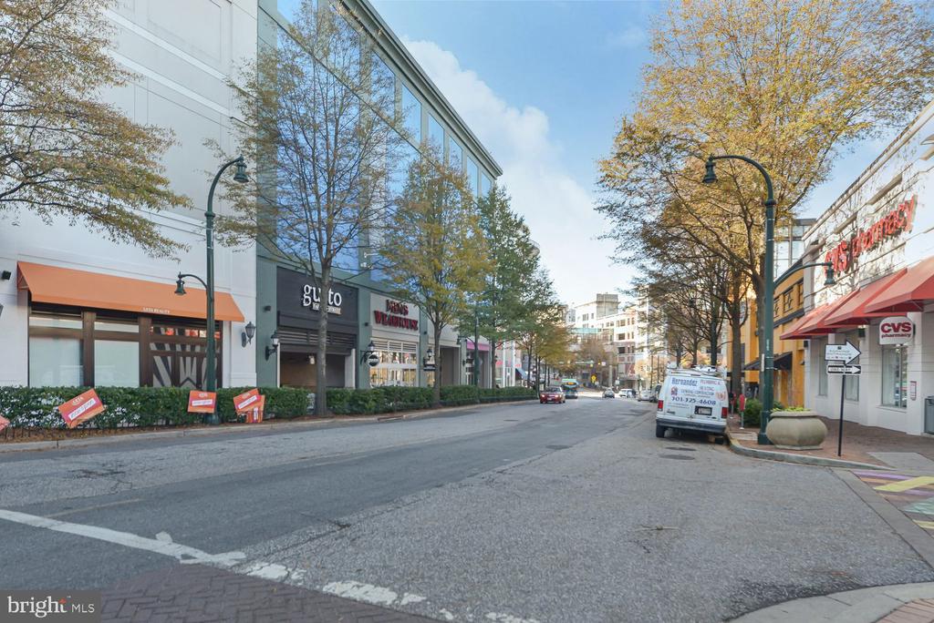 300 Highview Ave