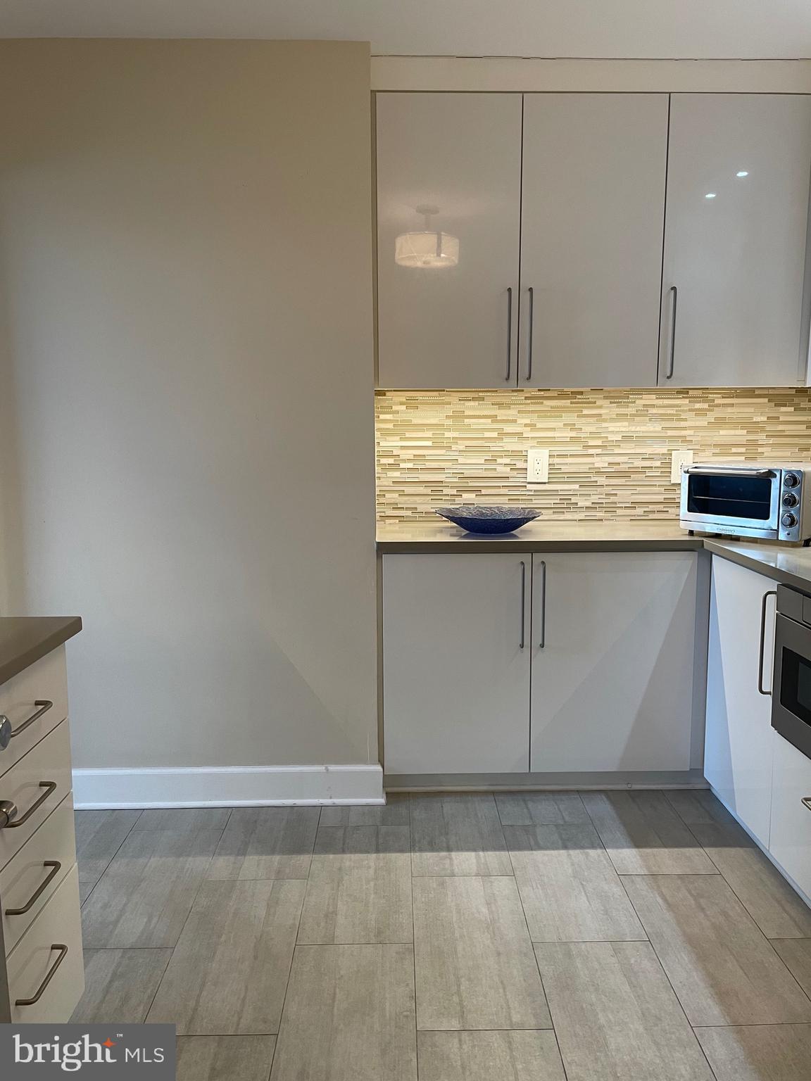 5225 Pooks Hill Rd #1613s