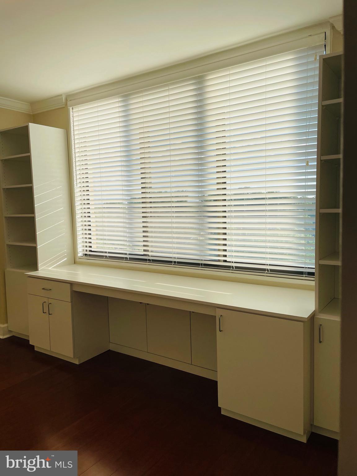 5225 Pooks Hill Rd #1613s