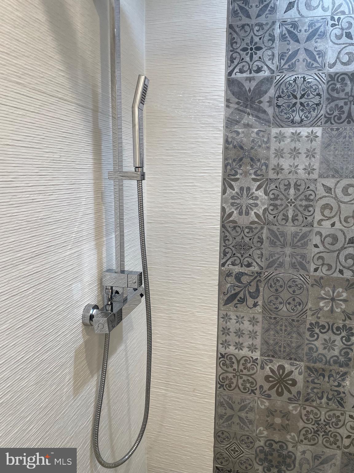 5225 Pooks Hill Rd #1613s