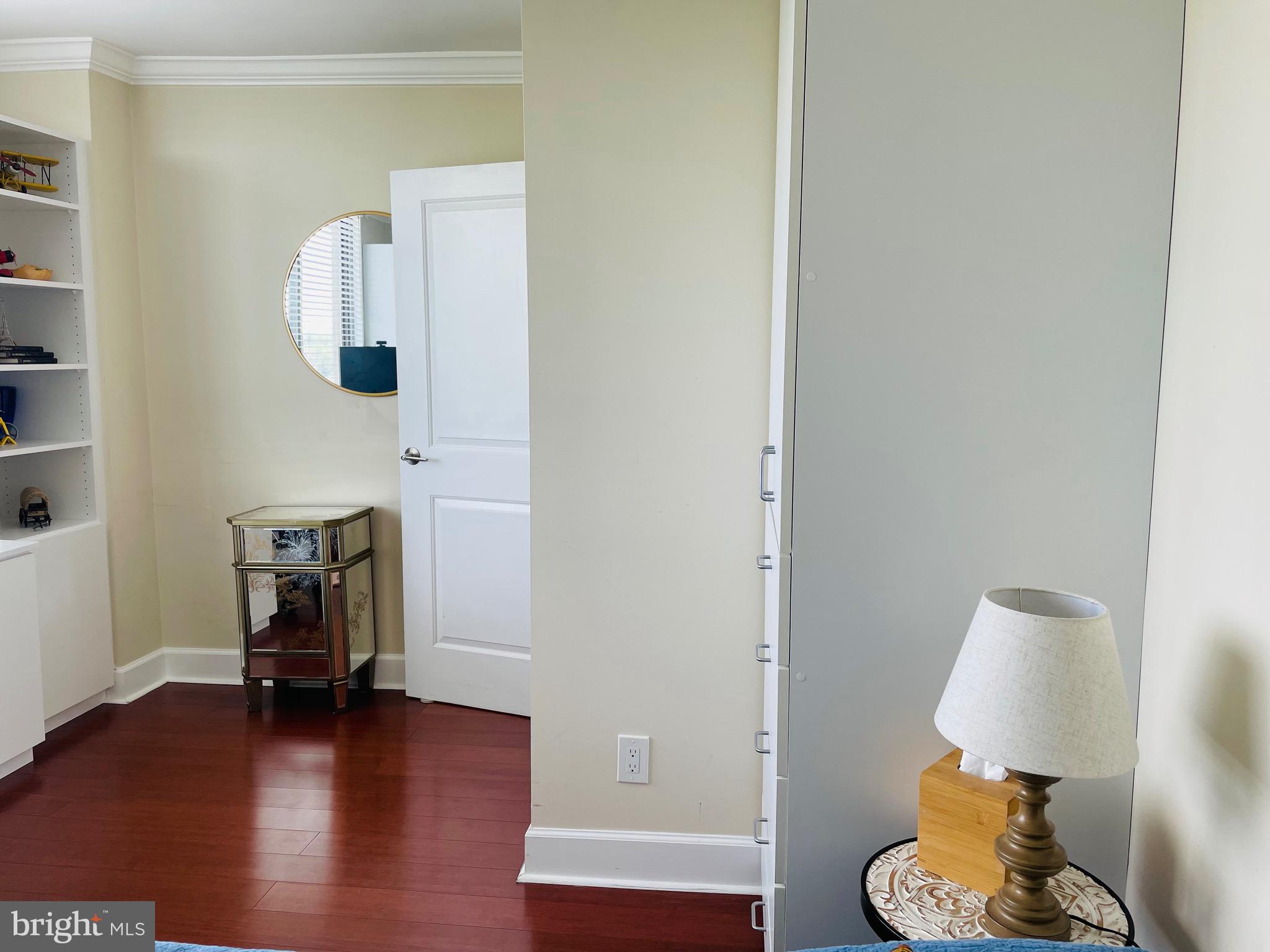 5225 Pooks Hill Rd #1613s