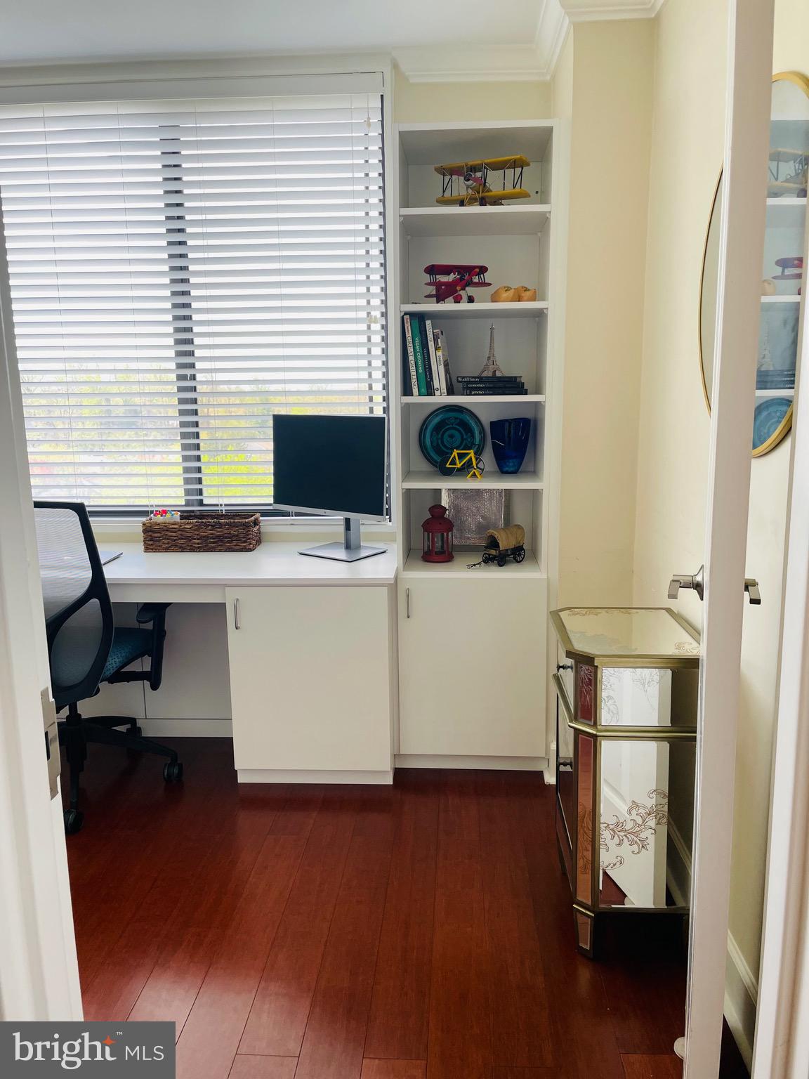 5225 Pooks Hill Rd #1613s