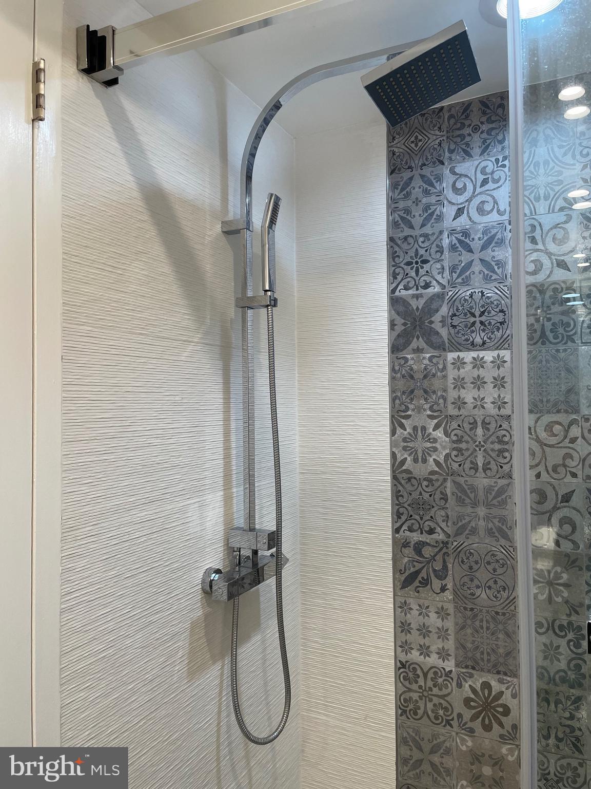 5225 Pooks Hill Rd #1613s