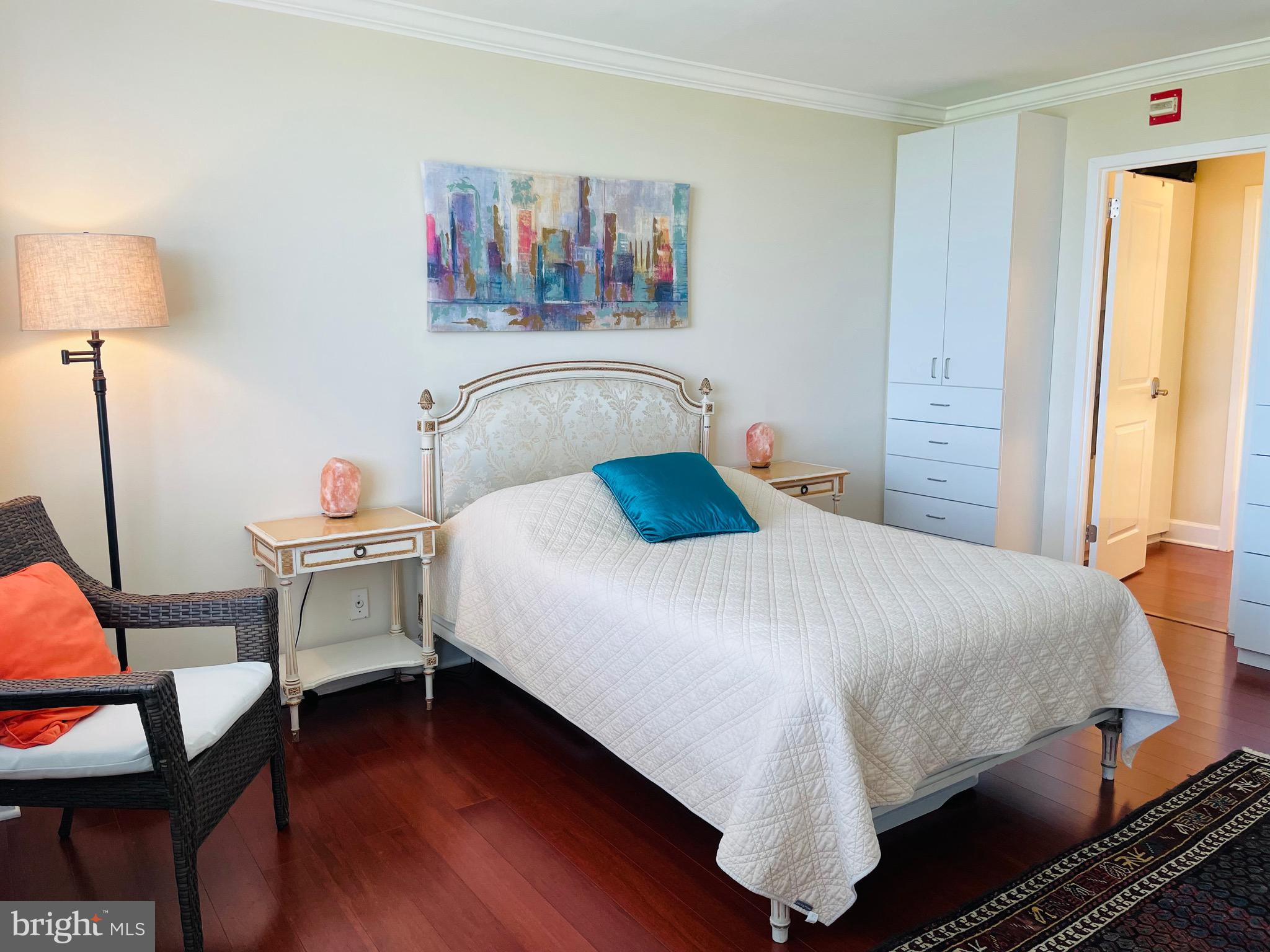 5225 Pooks Hill Rd #1613s