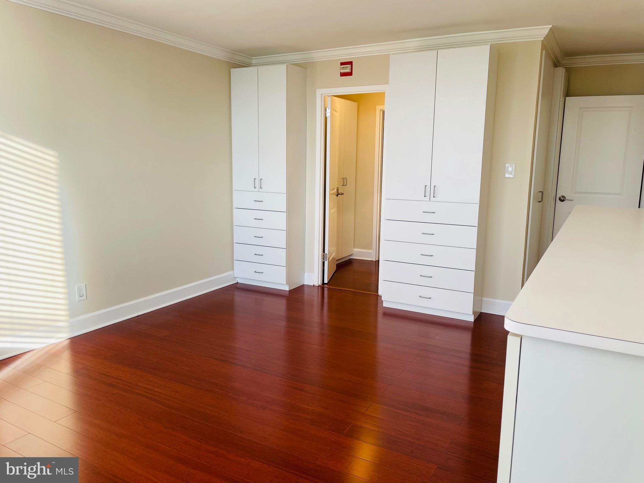 5225 Pooks Hill Rd #1613s