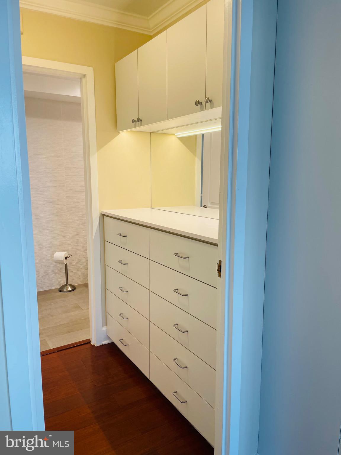 5225 Pooks Hill Rd #1613s