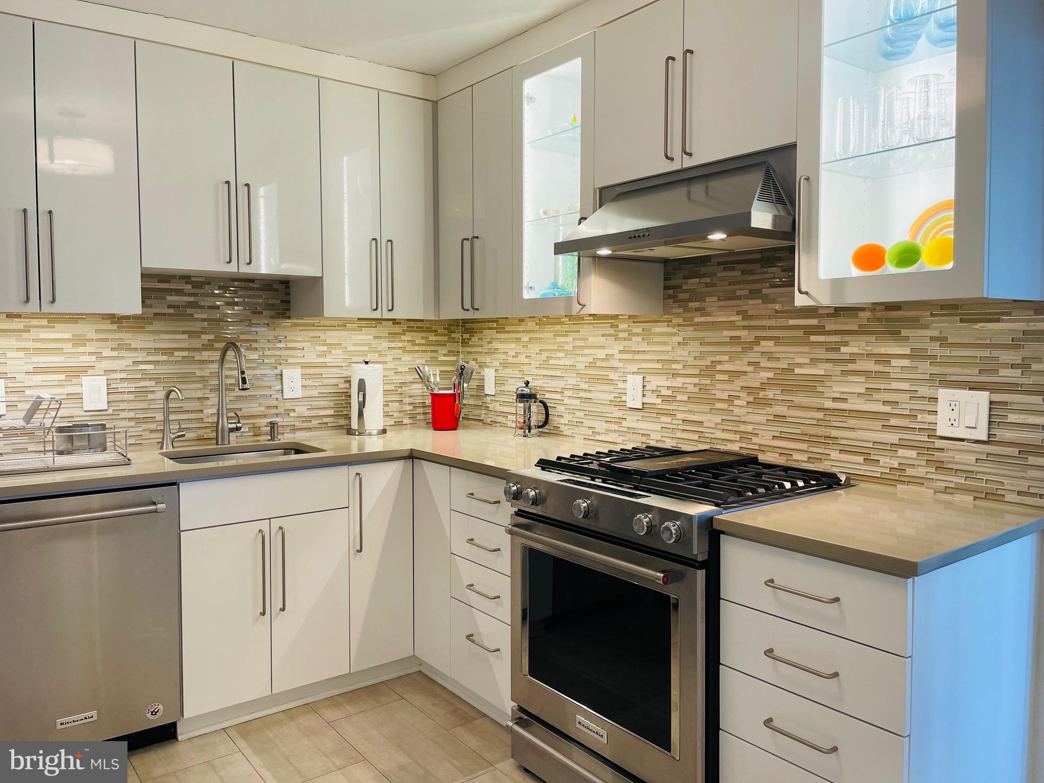 5225 Pooks Hill Rd #1613s