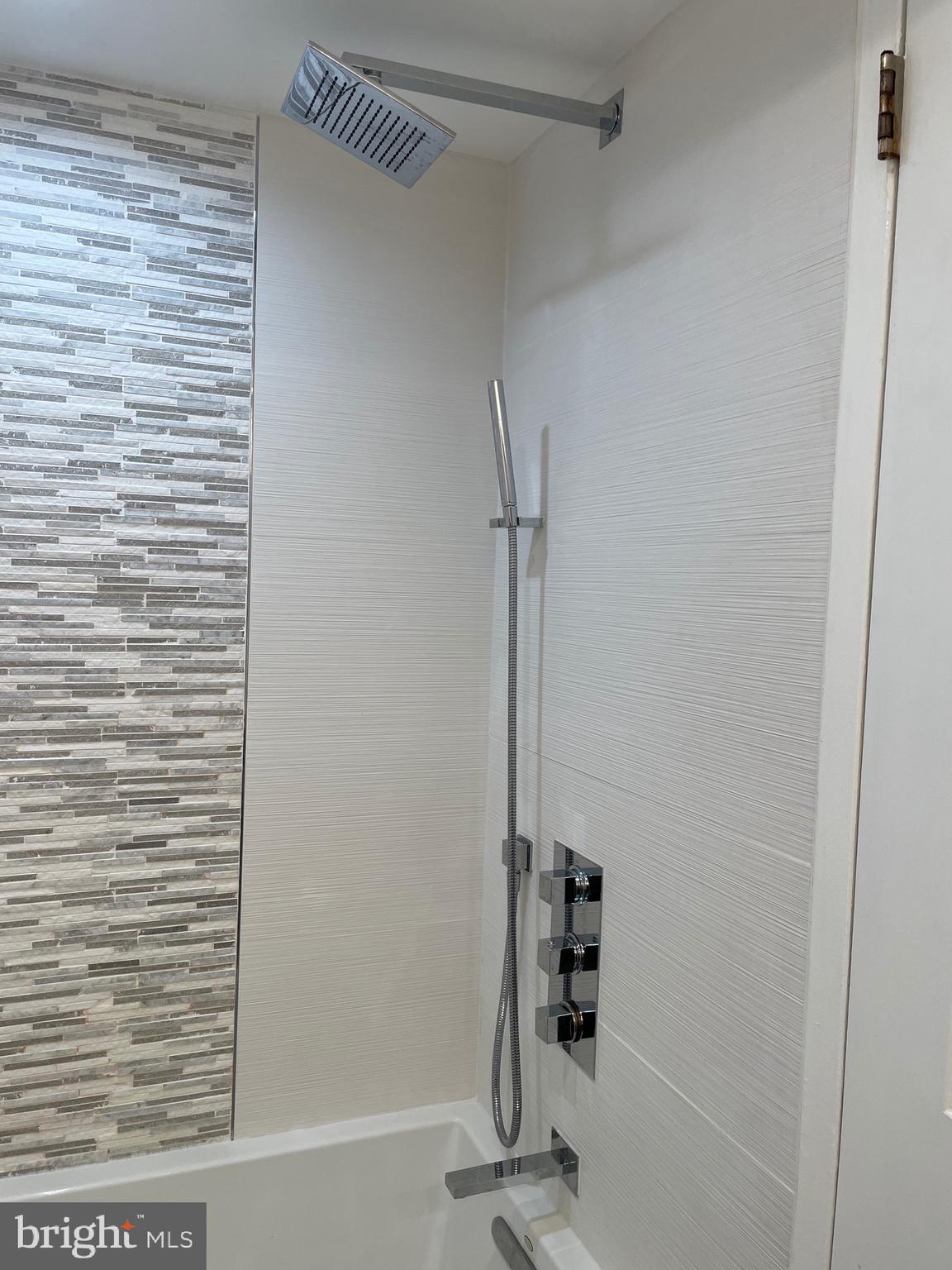 5225 Pooks Hill Rd #1613s