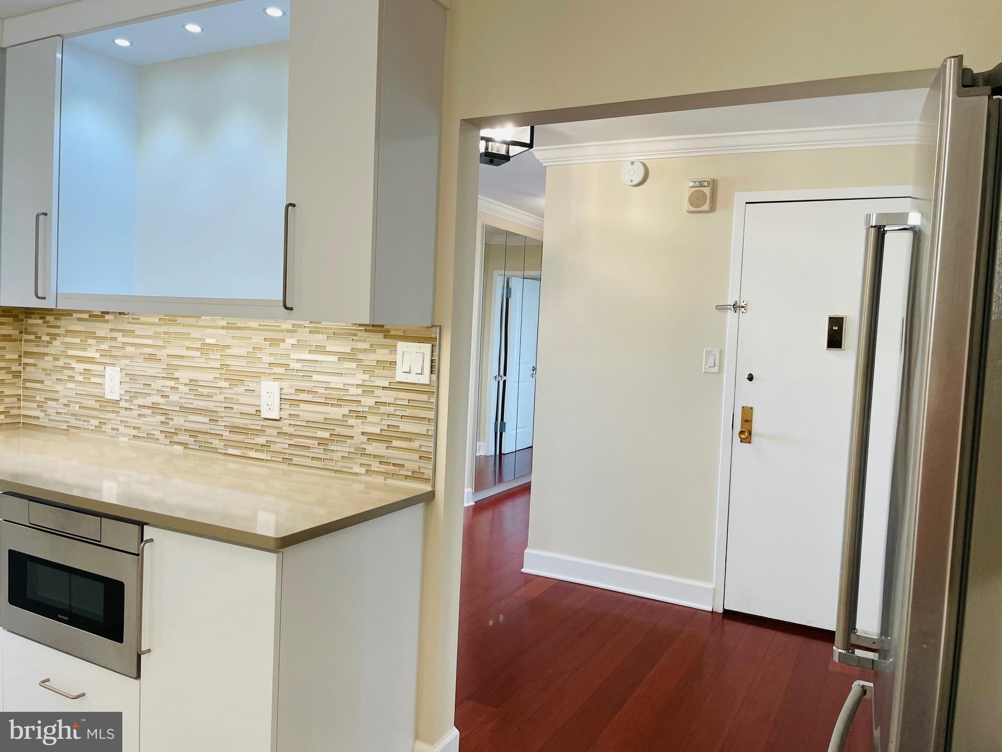 5225 Pooks Hill Rd #1613s