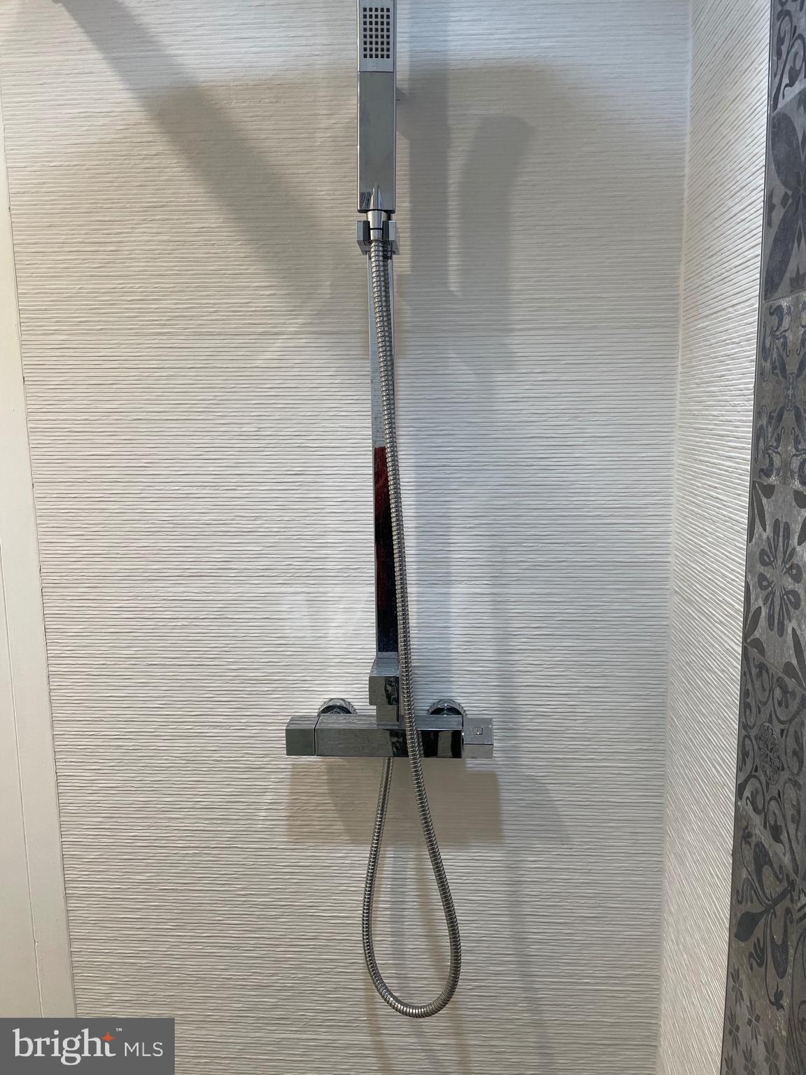 5225 Pooks Hill Rd #1613s