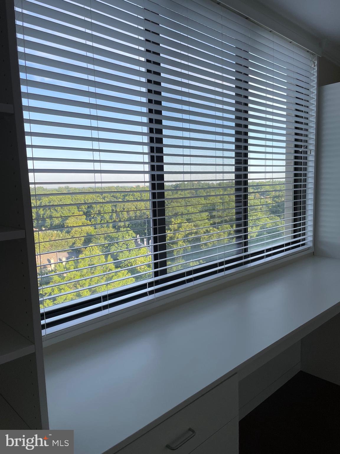 5225 Pooks Hill Rd #1613s