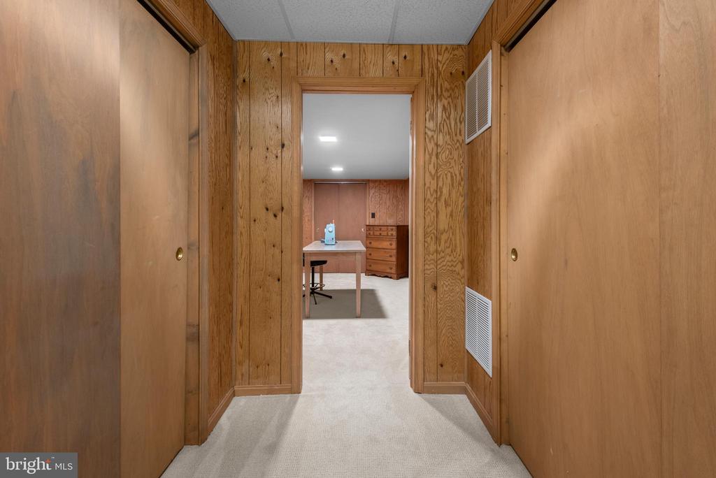 8 Botany Ct