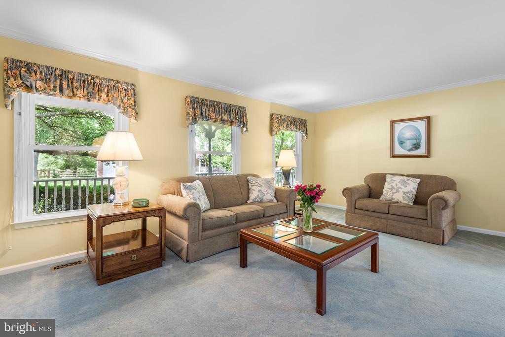 8 Botany Ct
