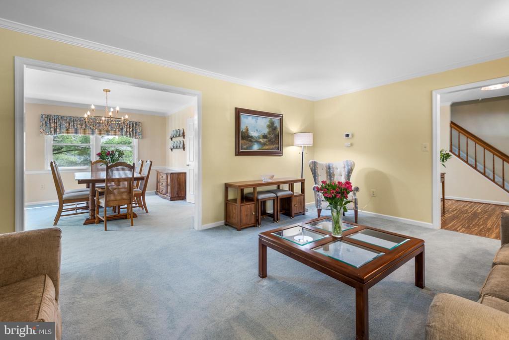 8 Botany Ct