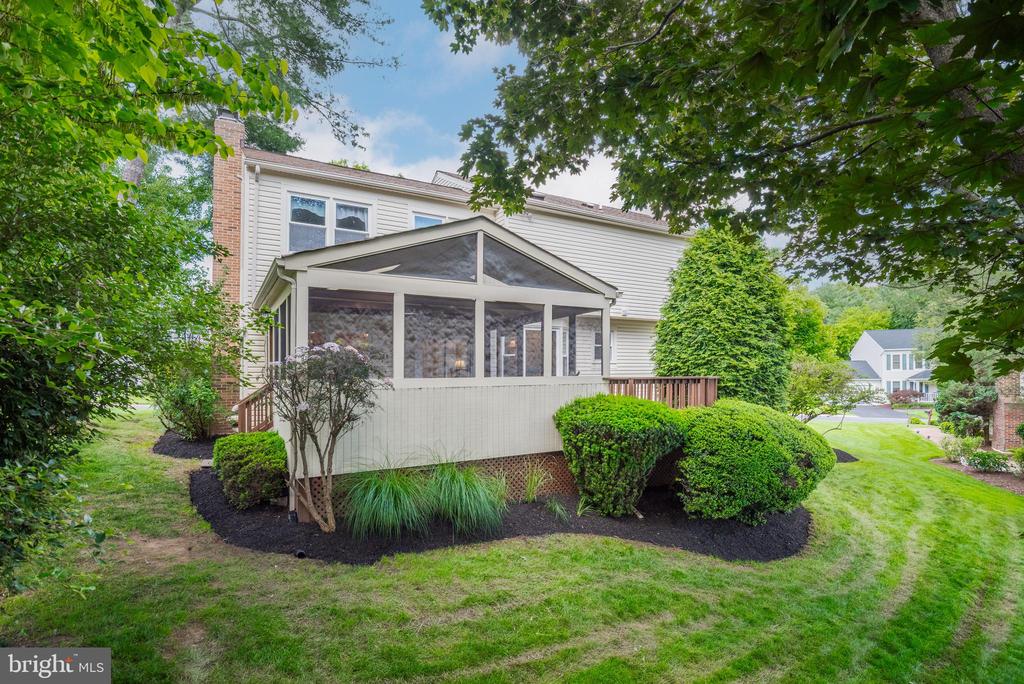 8 Botany Ct