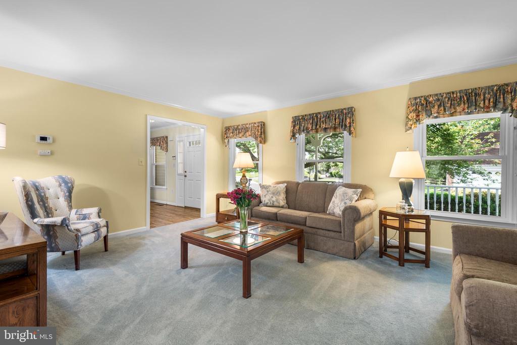 8 Botany Ct