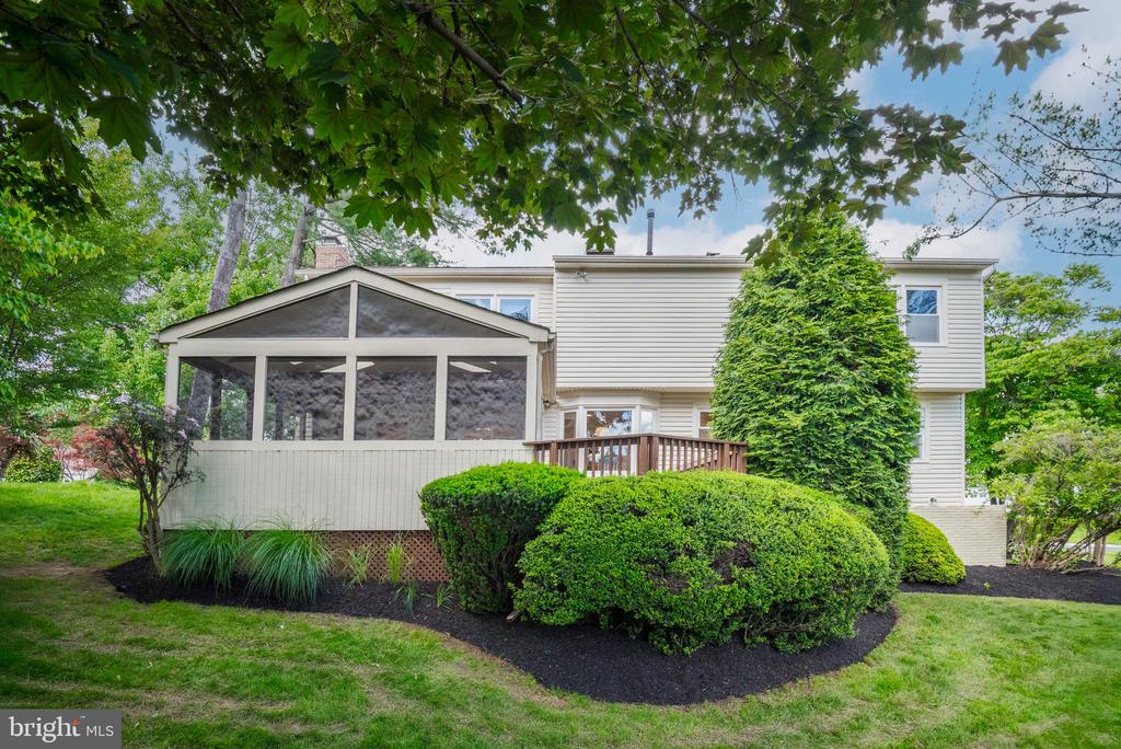 8 Botany Ct