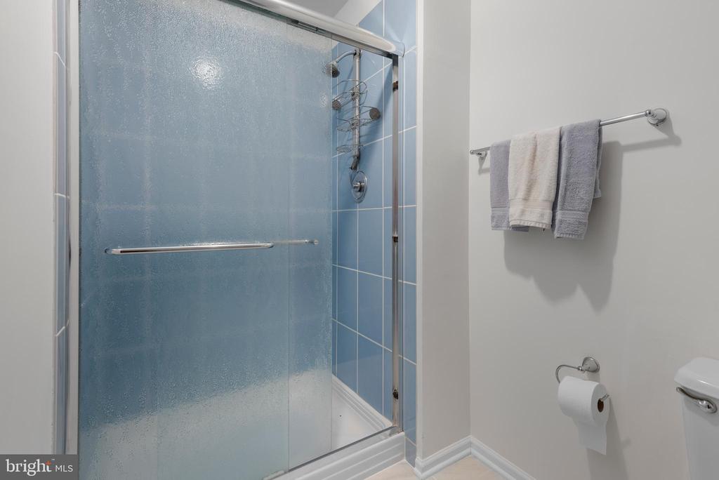 8 Botany Ct