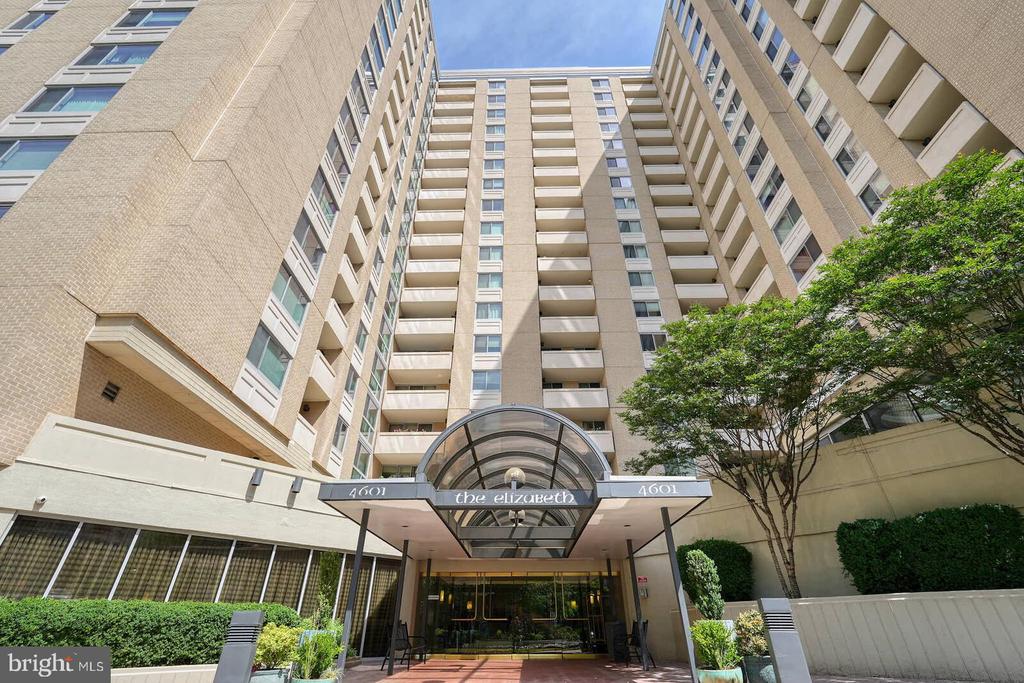 4601 N PARK AVENUE 720-V