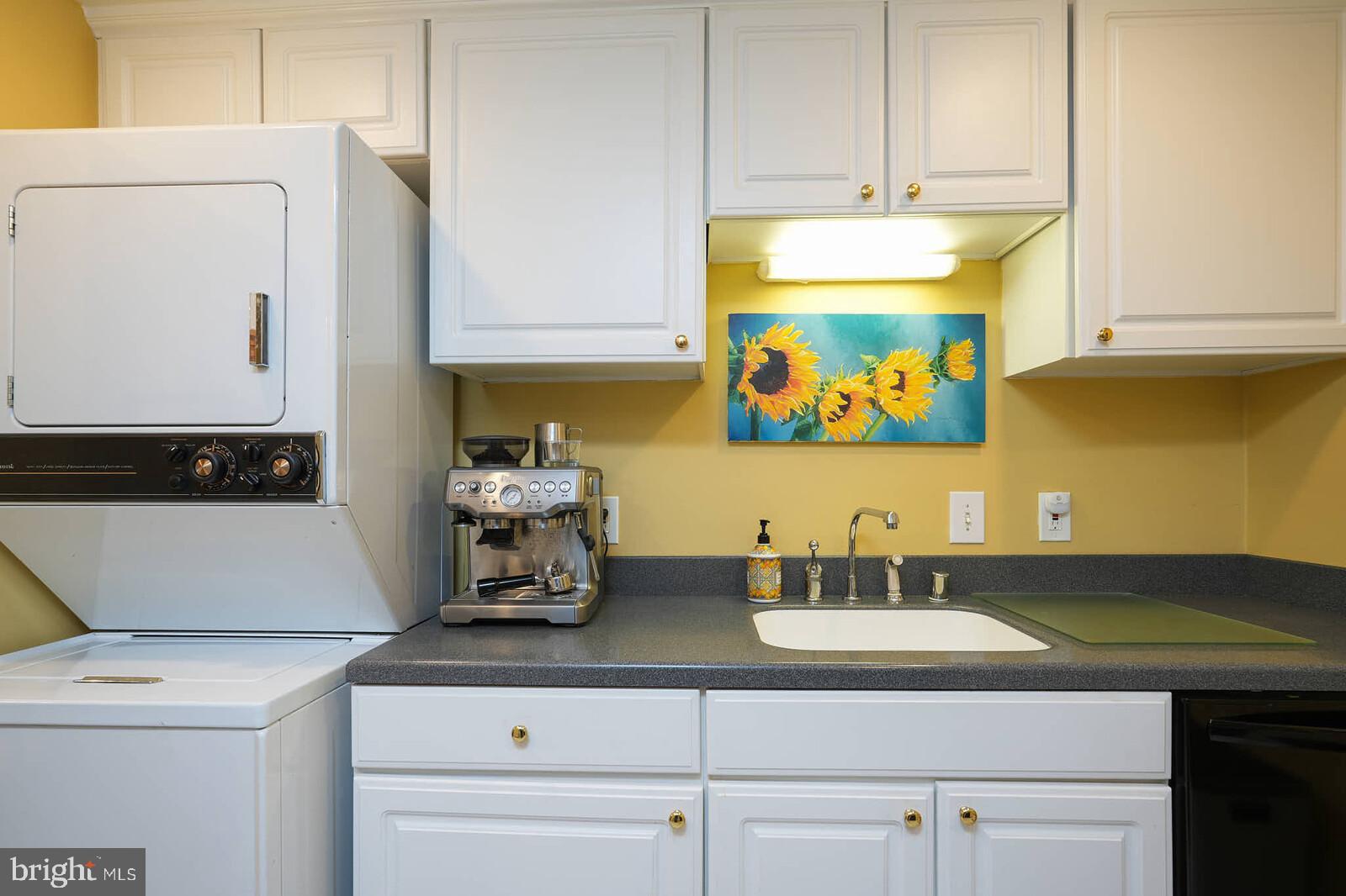 4601 N PARK AVENUE 720-V