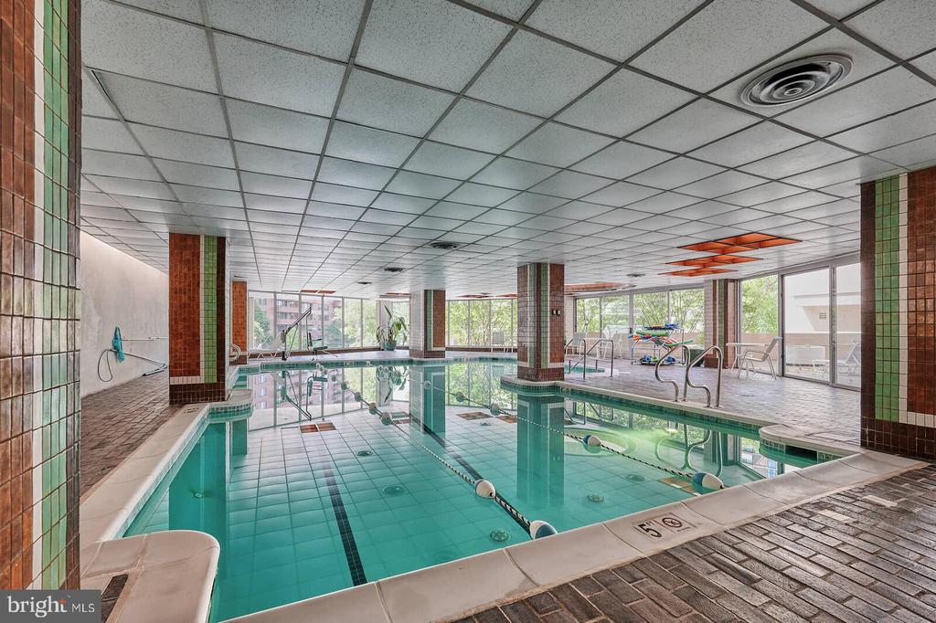 4601 N PARK AVENUE 720-V