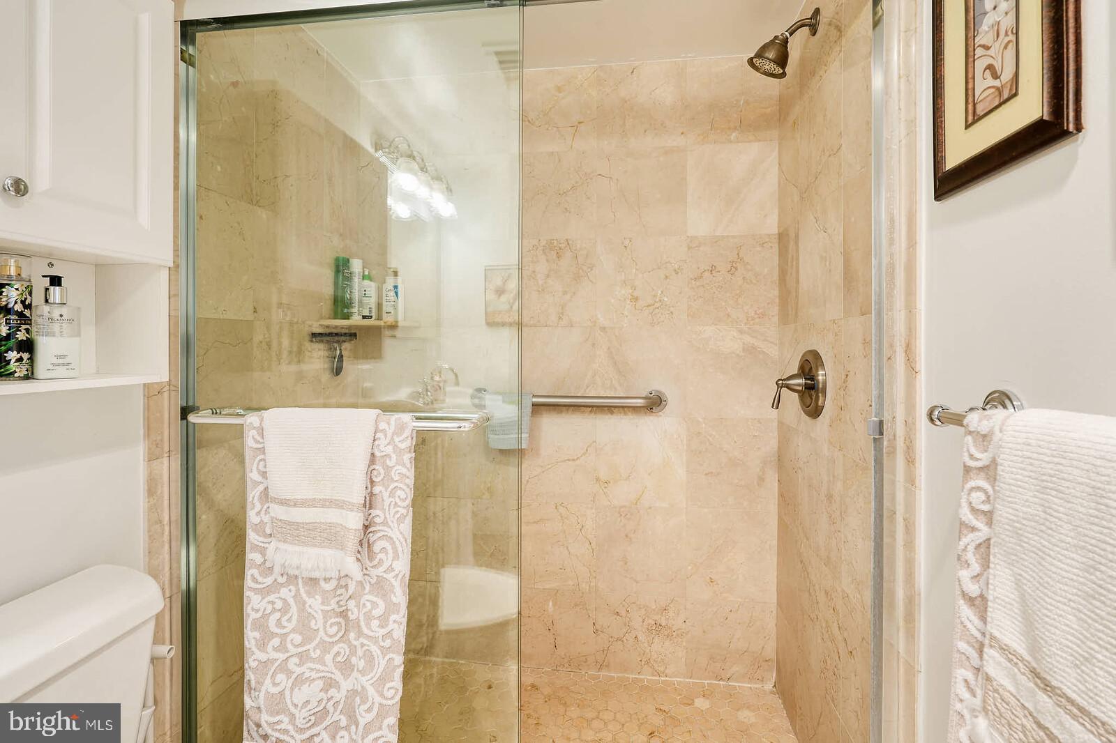 4601 N PARK AVENUE 720-V