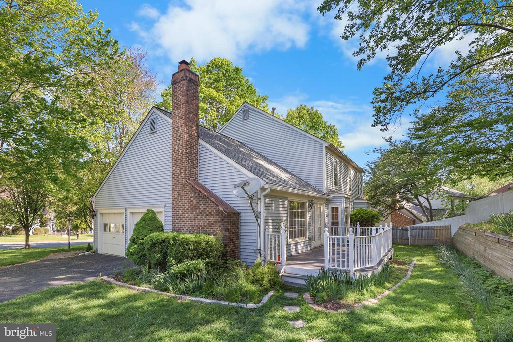 13423 RIPPLING BROOK DRIVE