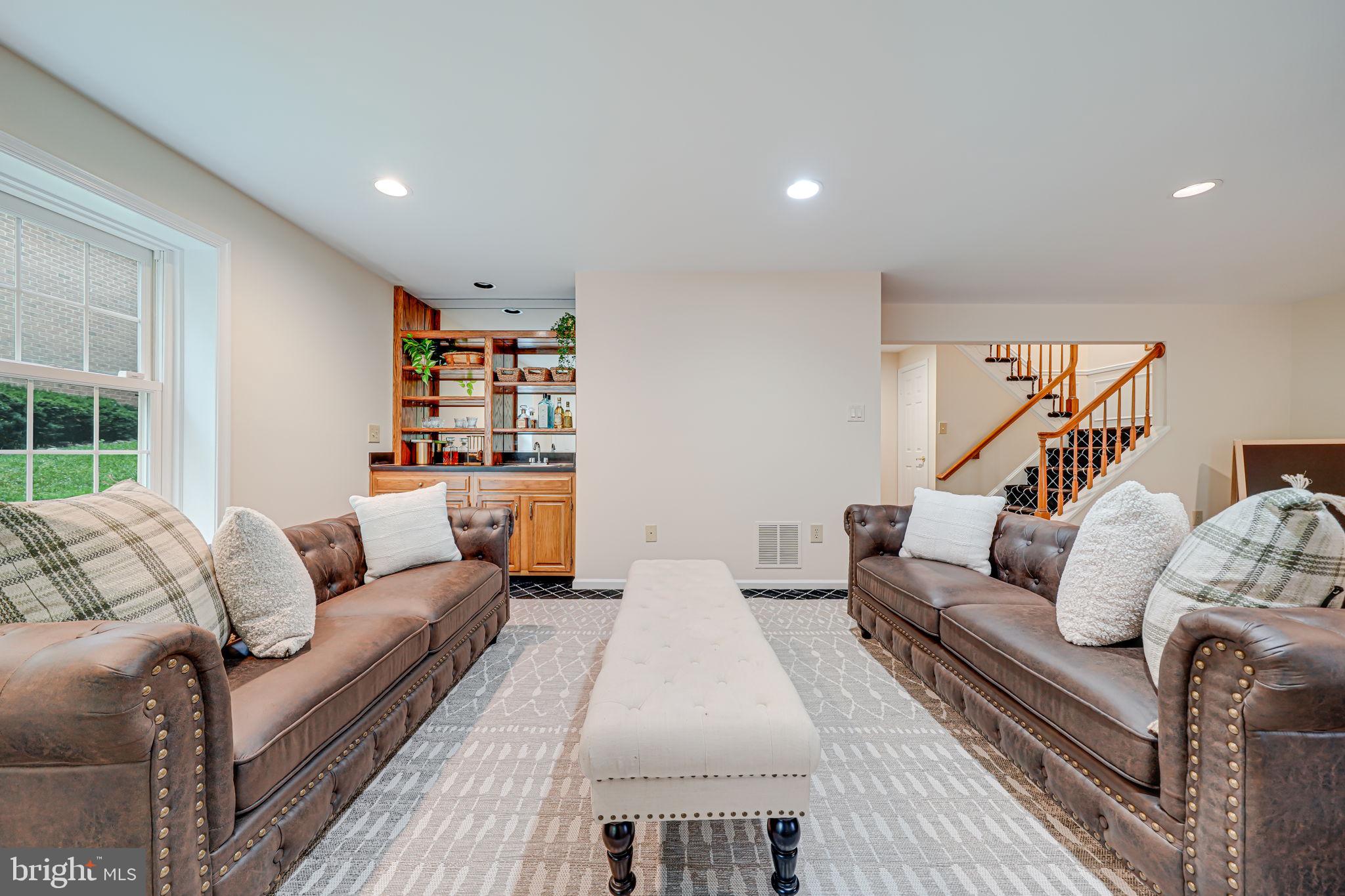 10836 Brewer House Rd