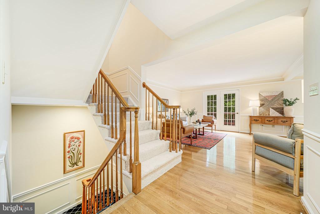 10836 Brewer House Rd