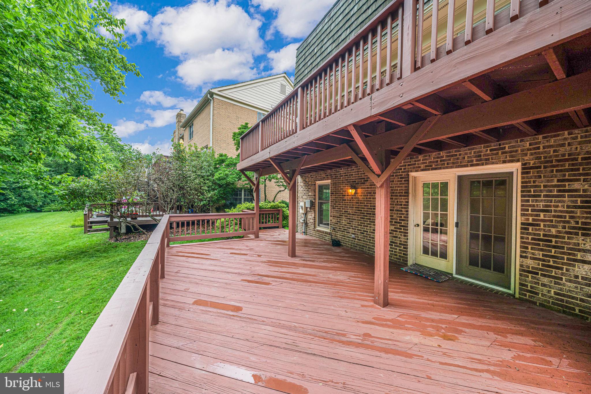 10836 Brewer House Rd