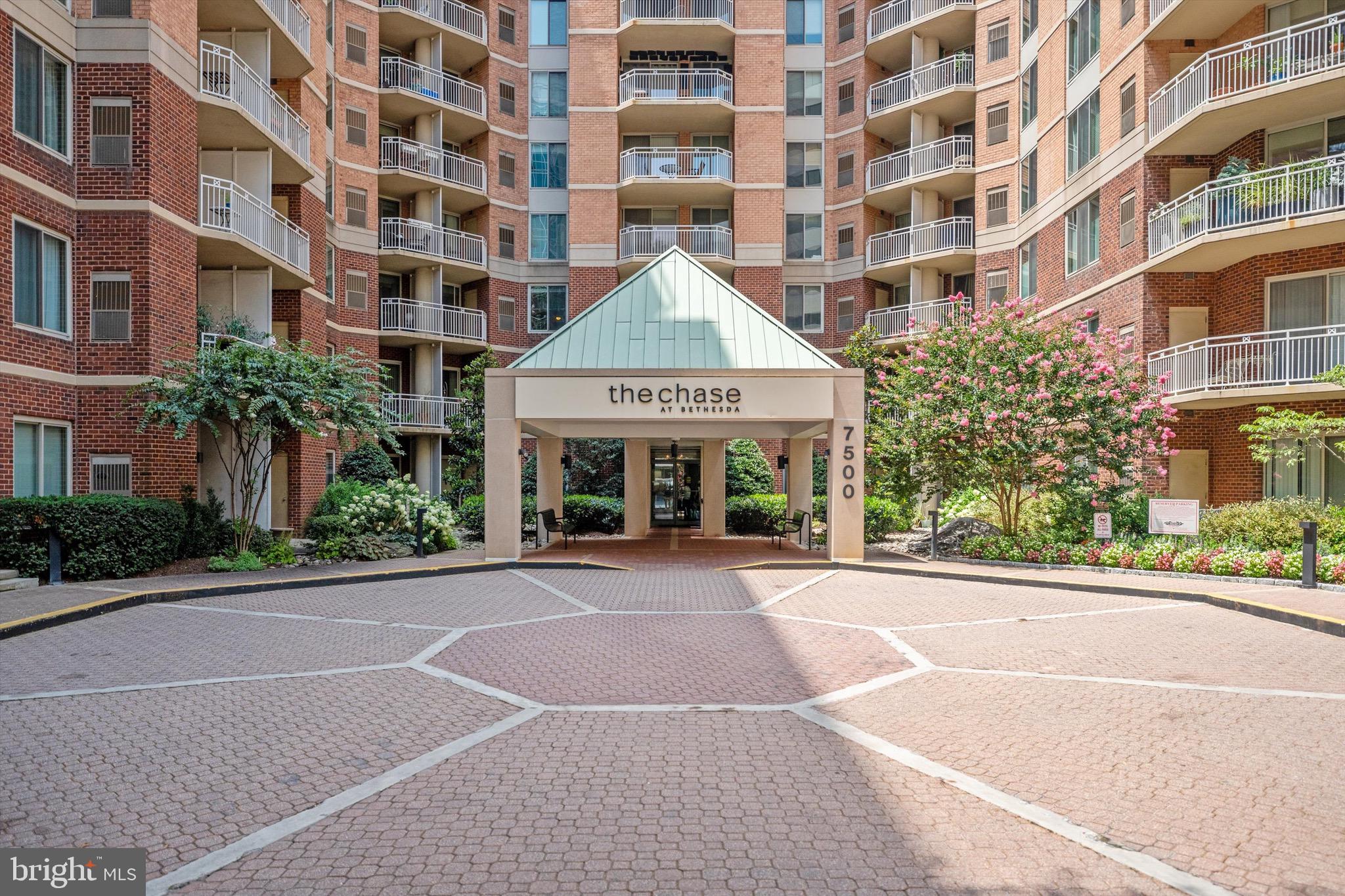 7500 WOODMONT AVENUE S1215