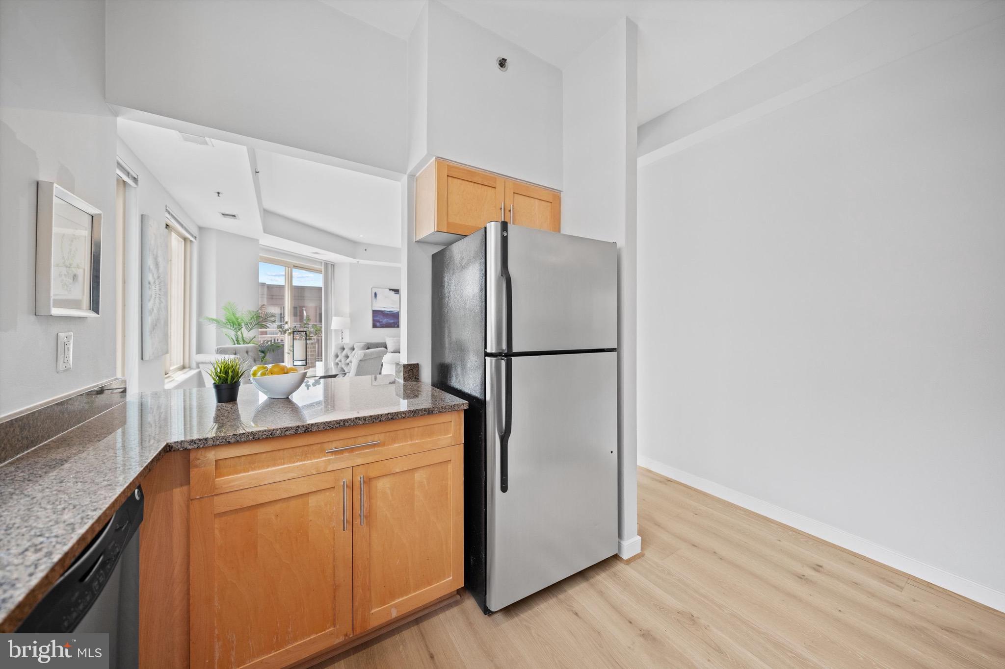 7500 WOODMONT AVENUE S1215