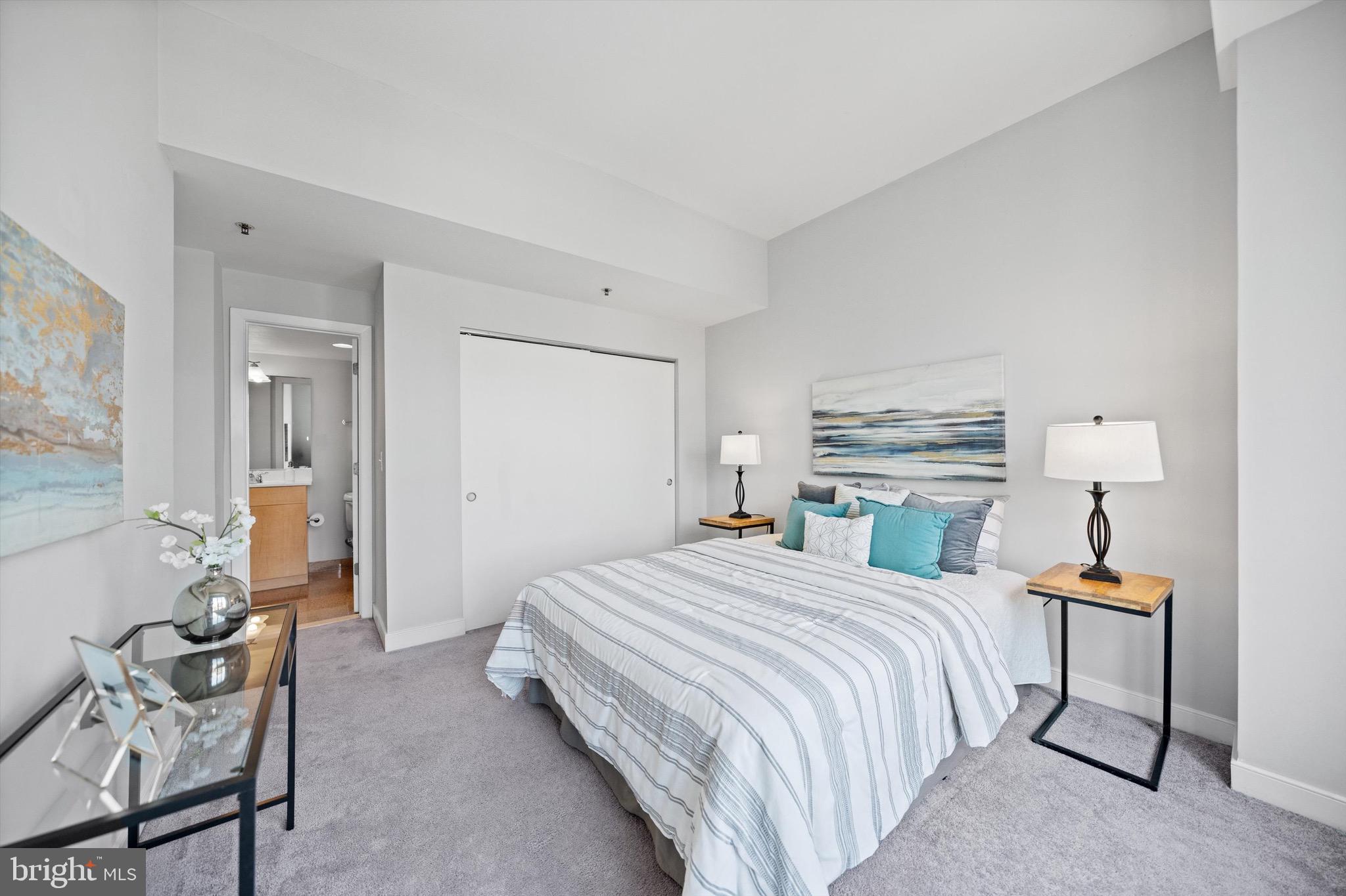 7500 WOODMONT AVENUE S1215