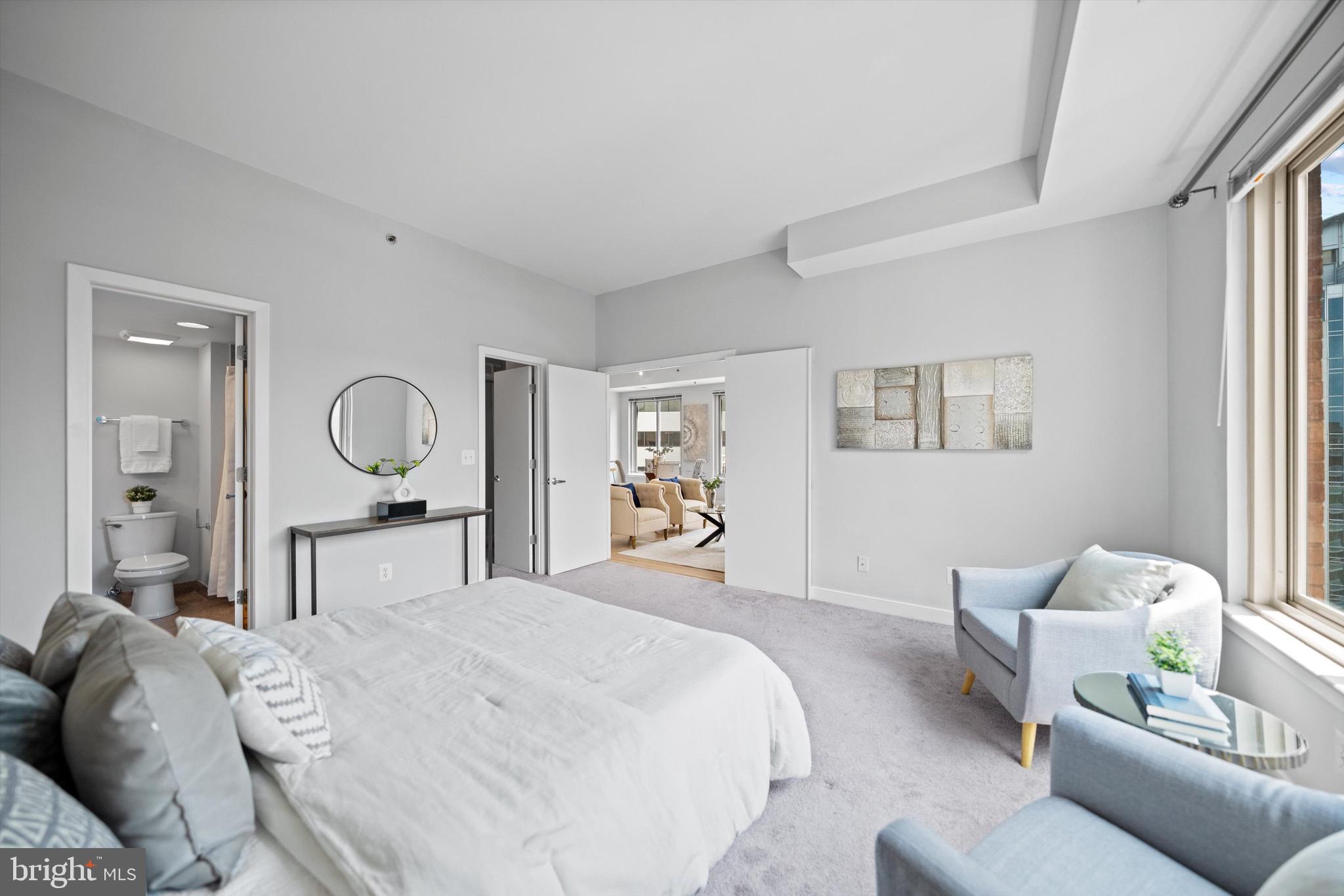 7500 WOODMONT AVENUE S1215